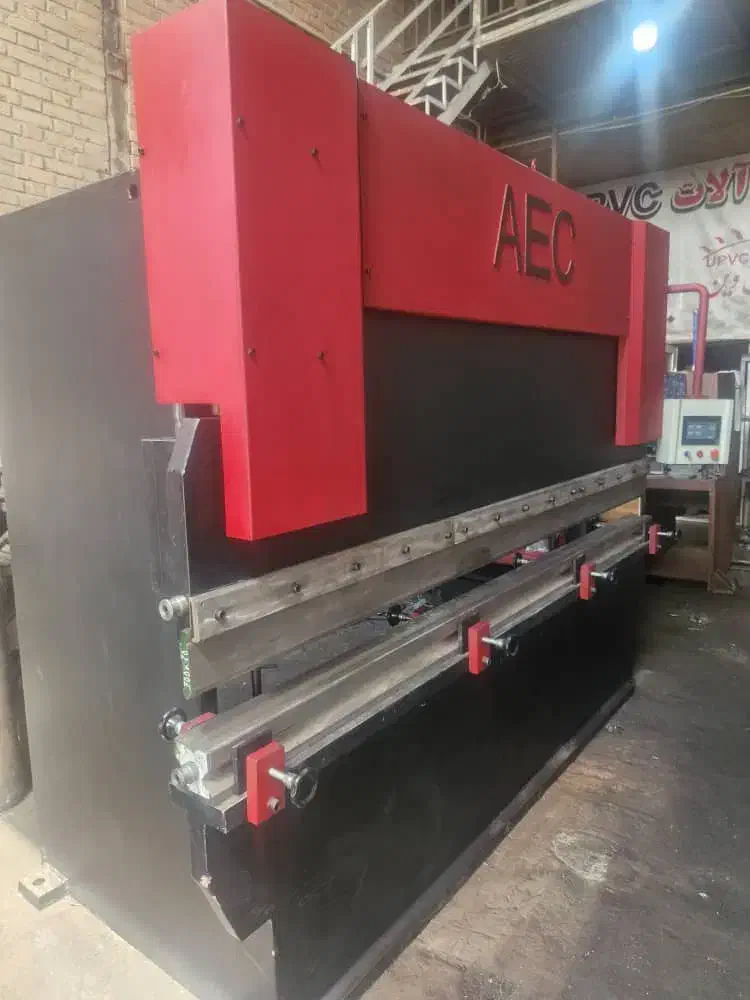 رول گیر،پرس برک،|ماشین‌آلات صنعتی|تهران, ایران|دیوار