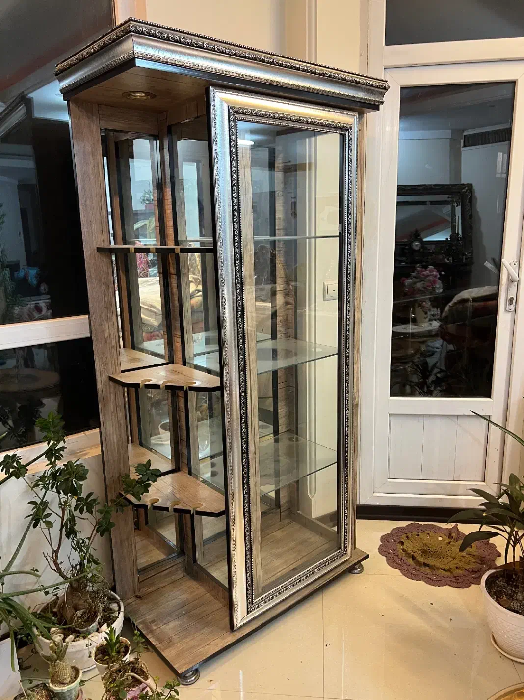 بوفه ۴ طبقه پشت آیینه مدرن|بوفه، ویترین، کنسول|تهران, قلهک|دیوار