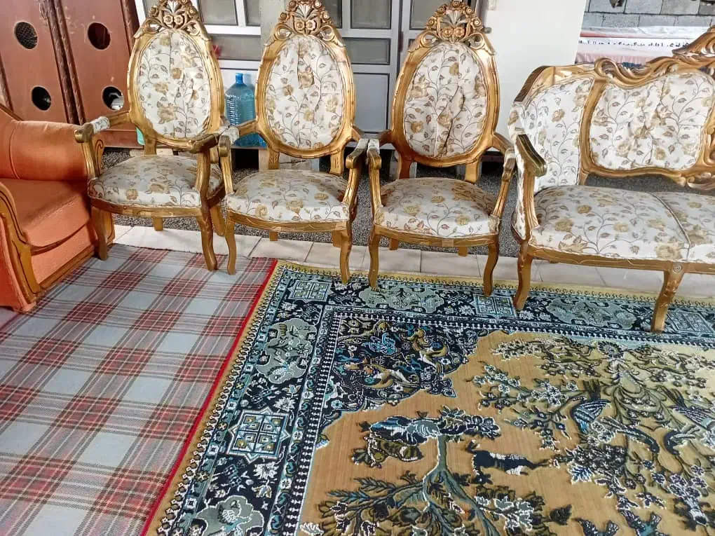 مبل دست دو|مبلمان خانگی و میز عسلی|آستارا, |دیوار