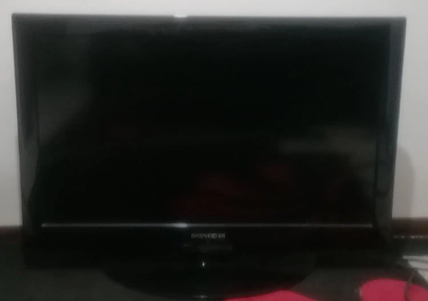 آل سی دی|تلویزیون و پروژکتور|صدرا-فارس, فاز ۱|دیوار