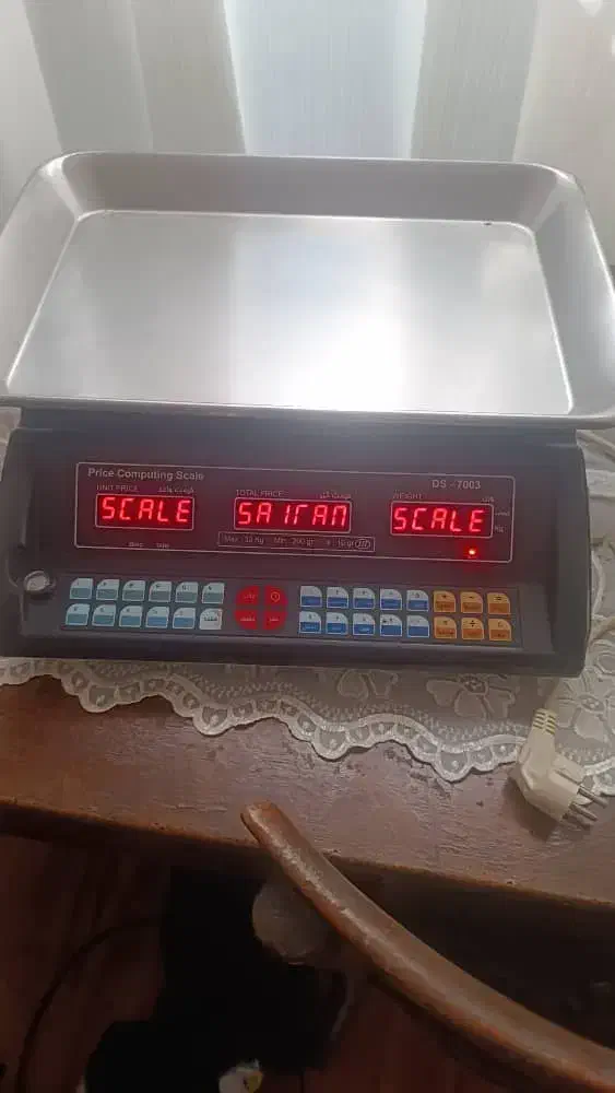 ترازو دیجیتال فروشگاهی سالم و دقیق|فروشگاه و مغازه|قزوین, |دیوار