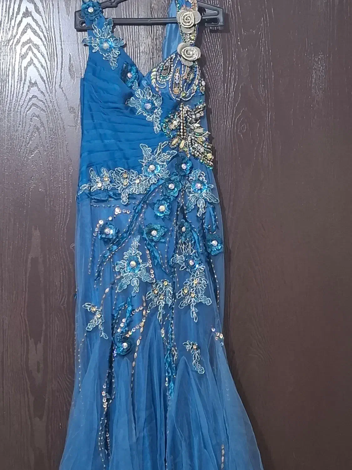 لباس مجلسی|لباس|قرچک, مهدیه|دیوار