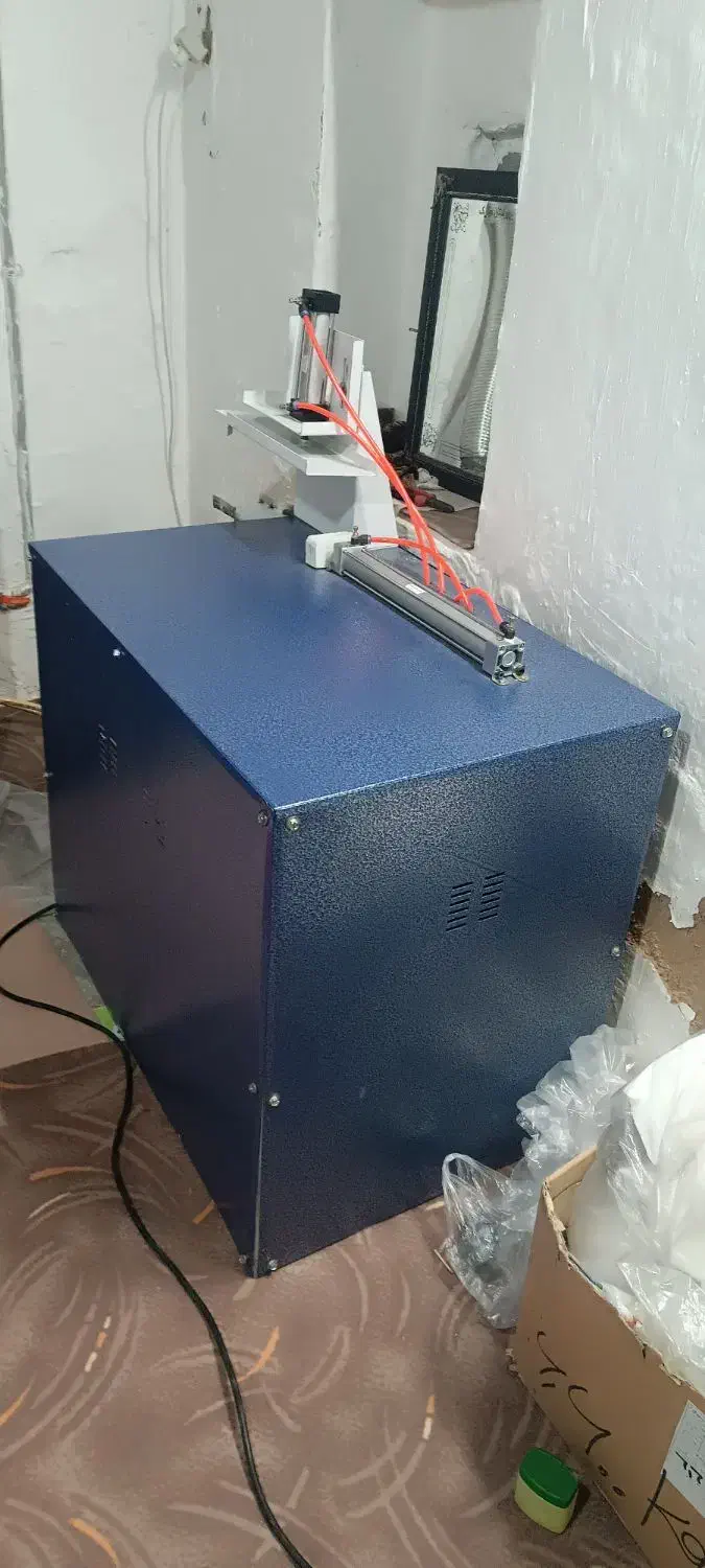 دستگاه پرکن دستمال کاغذی در حد نو(۴ ماه کارکرد)|ماشینآلات صنعتی|قوچان, |دیوار