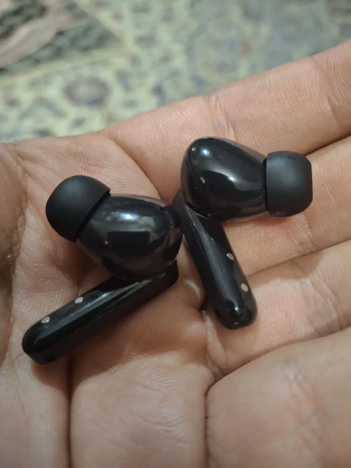 نیازمند کیس گوشی qcy t13 anc|لوازم جانبی موبایل و تبلت|شیراز, فرهنگ شهر|دیوار