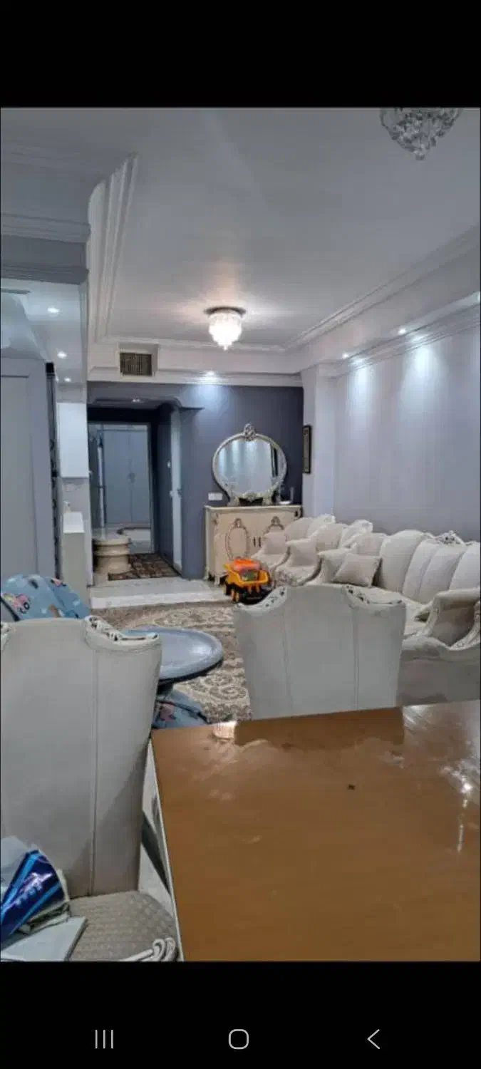 ۶۵ متر آپارتمان در سعادت آباد