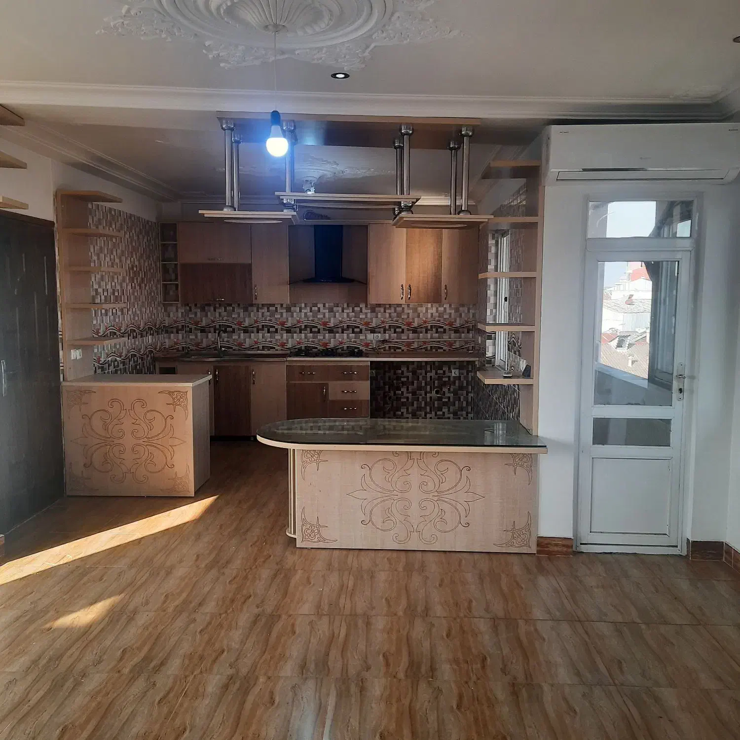 اجاره آپارتمان طبقه دوم در صنایع پرکار|اجارهٔ آپارتمان|لنگرود, |دیوار