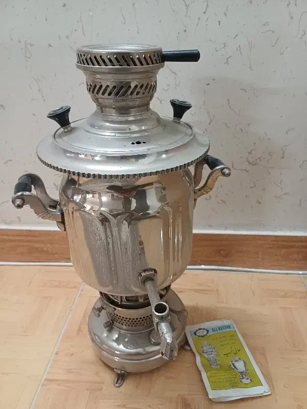 سماور|کلکسیون اشیاء عتیقه|سمنان, |دیوار