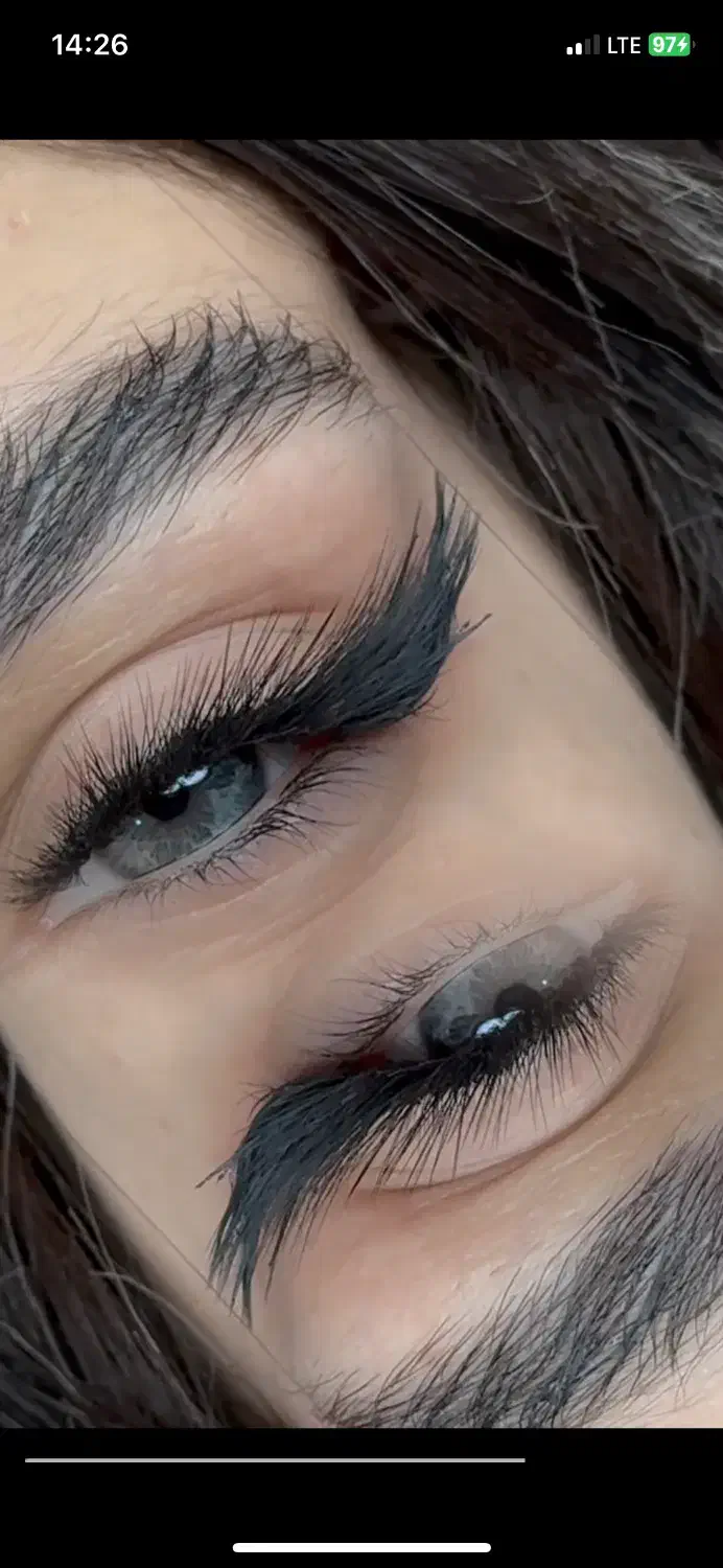 کاشت مژه ولیفت ابرو و میکروبلیدینگ ابرو|خدمات آرایشگری و زیبایی|رشت, استادسرا|دیوار