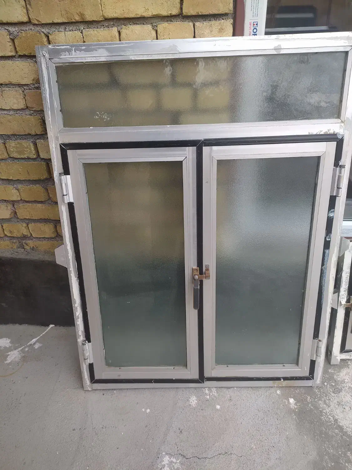 درب یو پی وی سی پنجره آلومینیومی|مصالح و تجهیزات ساختمان|همدان, |دیوار