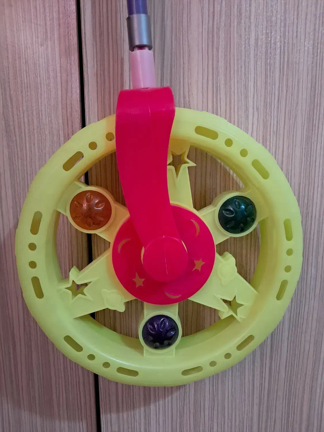 اسباب بازی چرخ عصایی جغجغه دار|اسباب‌‌بازی|اصفهان, ملک‌شهر|دیوار