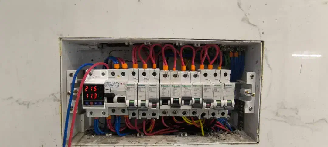 برق کاری ساختمان|خدمات پیشه و مهارت|اردکان, |دیوار