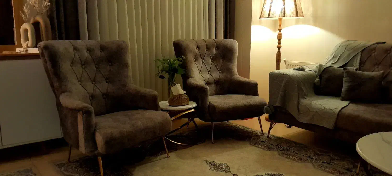 مبل ۷ نفره چستر|مبلمان خانگی و میز عسلی|فردیس, دهکده|دیوار