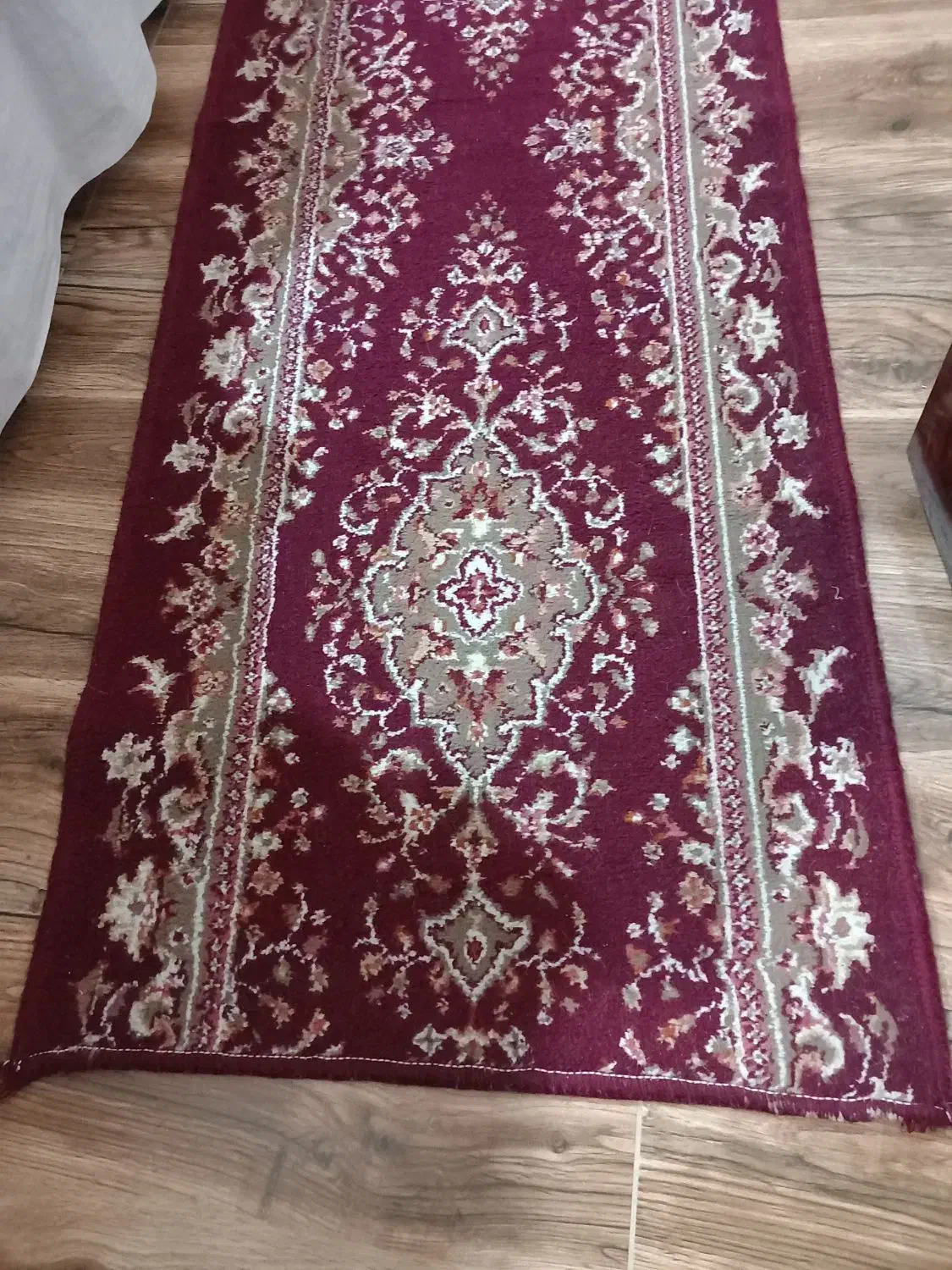 فرش کناره|فرش|بندر انزلی, آذربایجان|دیوار