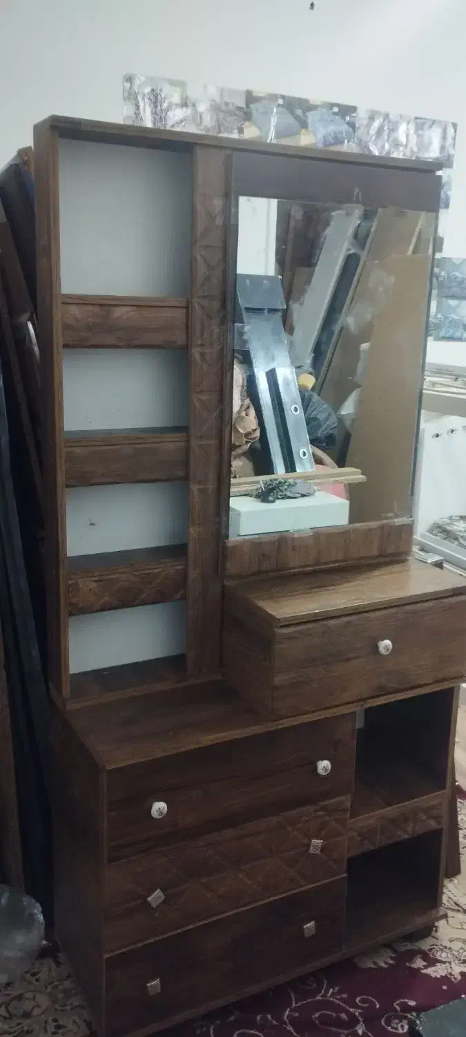 مقداری وسیله درحدنوبفروش میرسد|جاکفشی، کمد، دراور|زاهدان, |دیوار