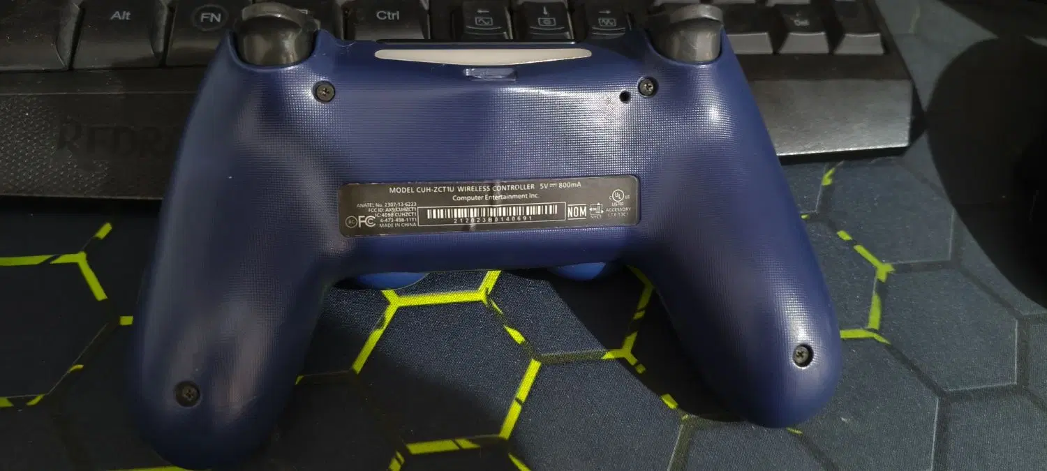 دسته ps4|کنسول، بازی ویدئویی و آنلاین|گلبهار, شهر جدید گلبهار|دیوار