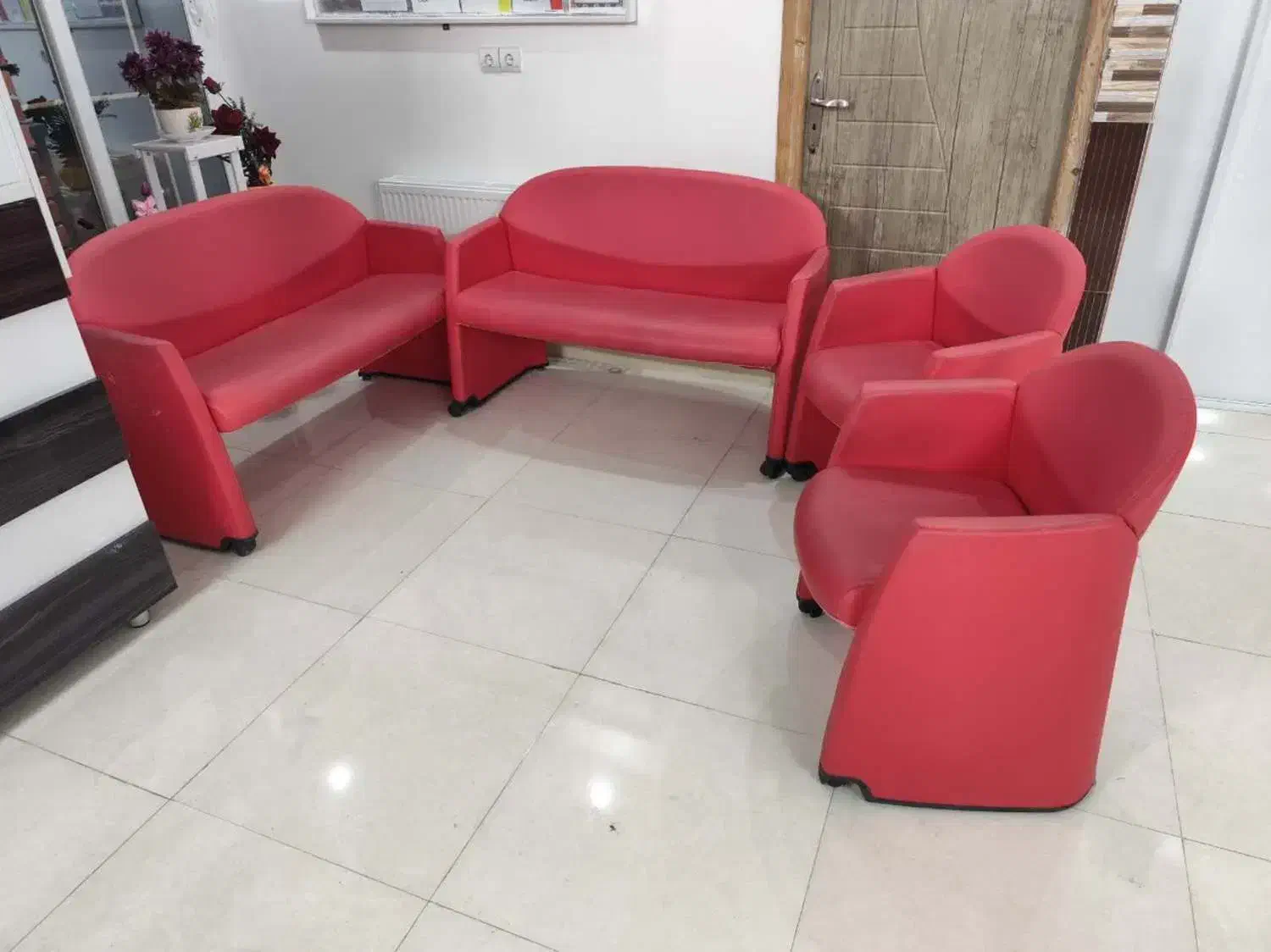 مبل راحت و سبک (حمل آسان) 6 نفره|مبلمان خانگی و میز عسلی|لنگرود, |دیوار