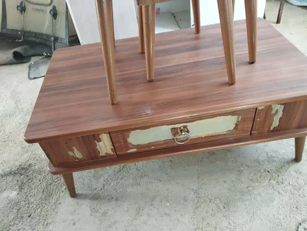 میز و دو جلو مبلی|مبلمان خانگی و میز عسلی|چادگان, |دیوار