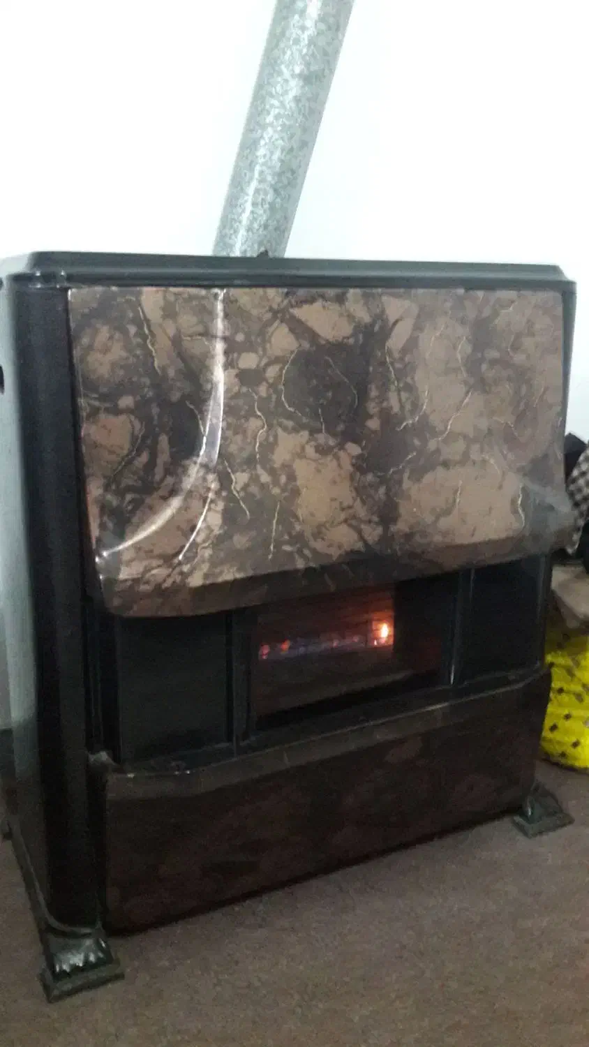 فروش بخاری۱۰۰۰۰کاملاسالم قیمت مناسب|بخاری، هیتر، شومینه|رودسر, |دیوار