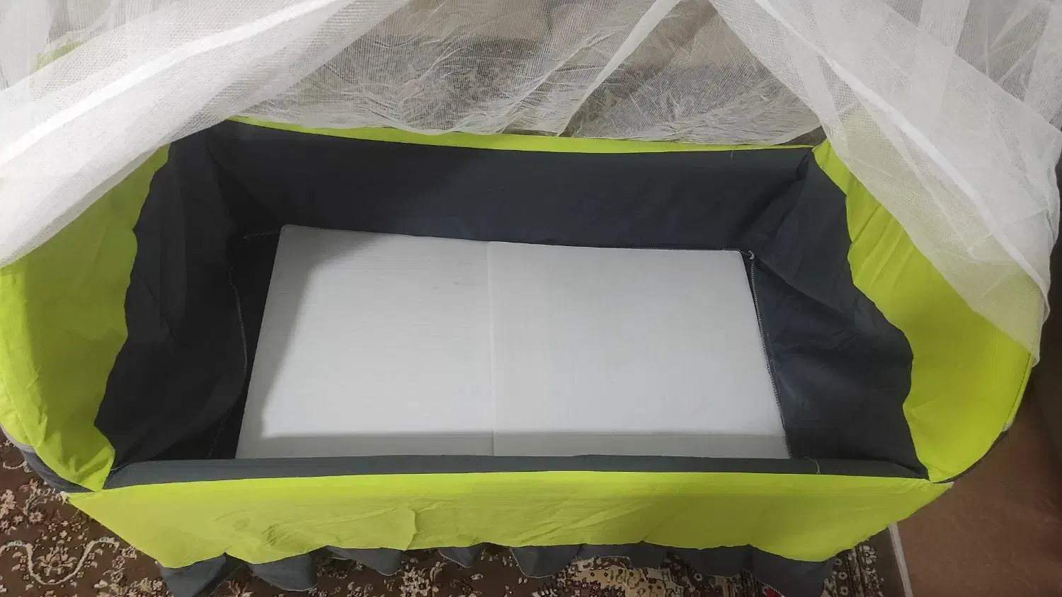 تخت کنار مادر|تخت و صندلی بچه|سنندج, |دیوار