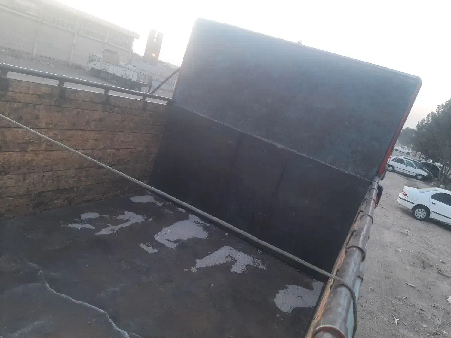 اتاق عقب تک رنو باری چوبی فلزی|قطعات یدکی و لوازم جانبی|کهریزک, |دیوار