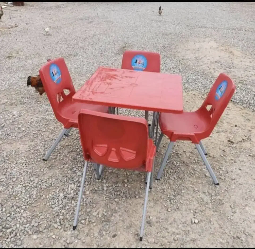 صندلی کافی شاپ رستوران آبمیوه بستنی فروشی|کافیشاپ و رستوران|تهران, شهرک ولیعصر جنوبی|دیوار