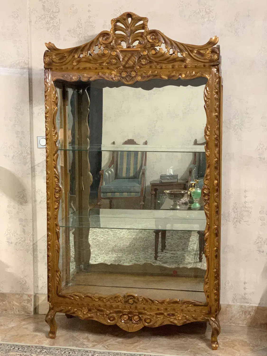 ویترین چوب گردو|بوفه، ویترین، کنسول|ورامین, ورامین|دیوار