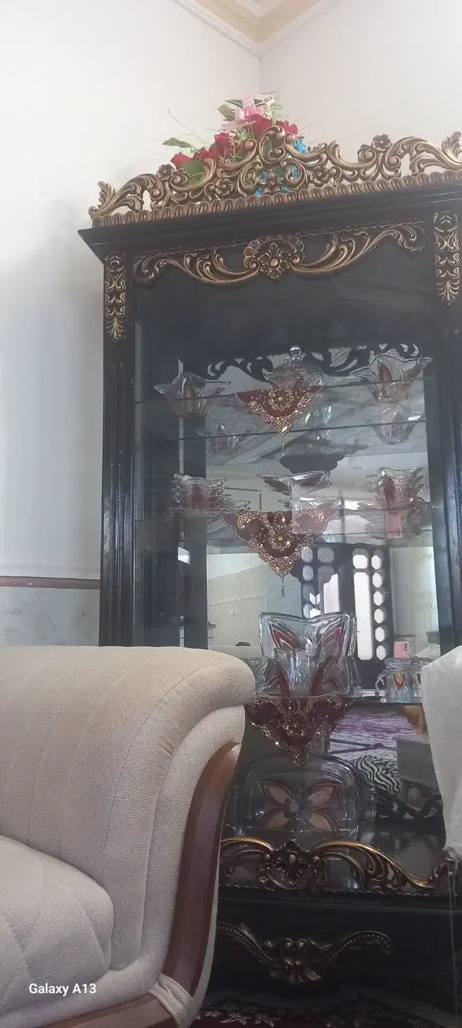 بوفه|بوفه، ویترین، کنسول|قره پشتلو, |دیوار