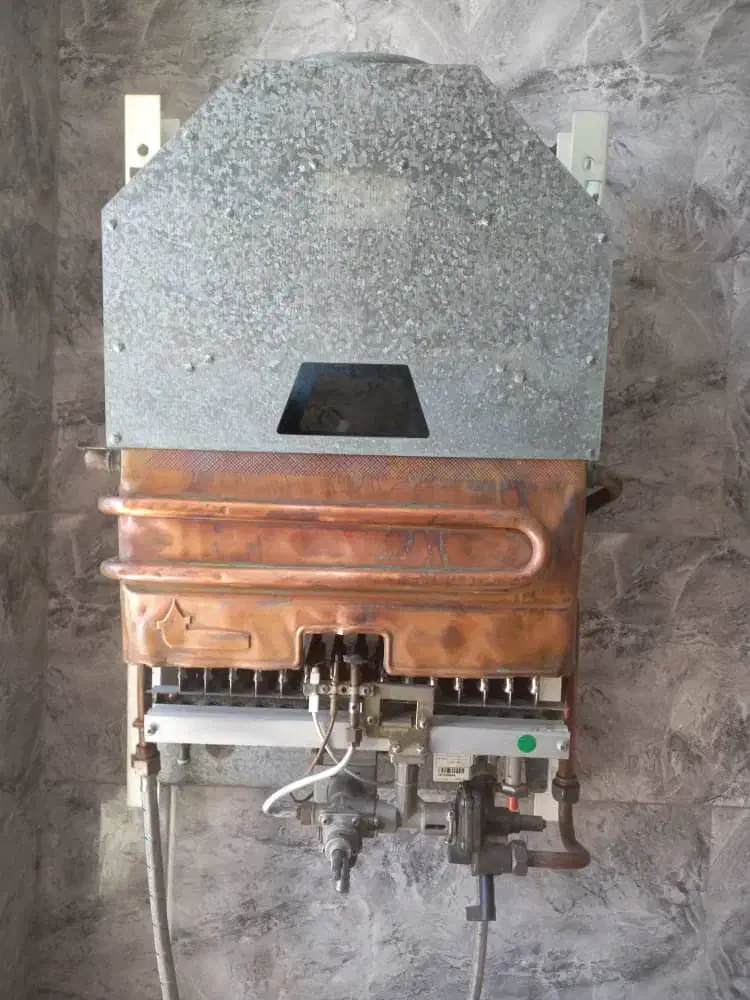 آبگرمکن دیواری کارکرد|آبگرمکن، پکیج، شوفاژ|کردکوی, |دیوار