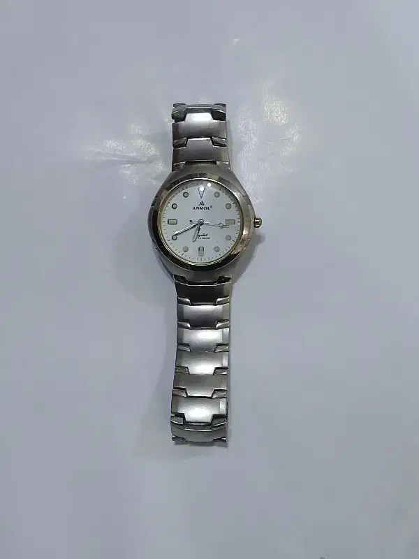 ساعت آنمول ژاپن شب نما دار|ساعت|نجف‌آباد, کشاورز|دیوار