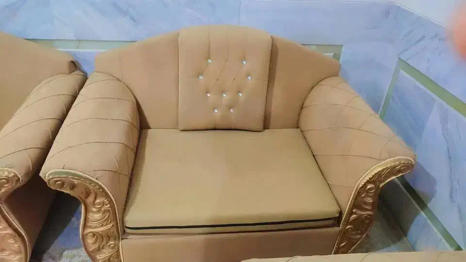 مبل راحتی ۷نفره|مبلمان خانگی و میز عسلی|زاهدان, |دیوار