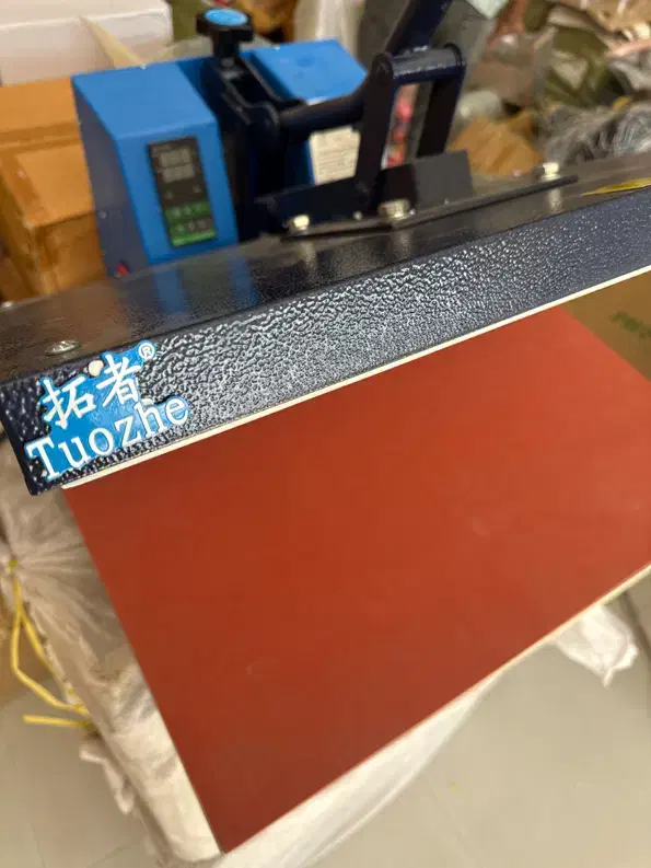 دستگاه پرس نگین مارک توژ|چرخ خیاطی و ریسندگی|میناب, |دیوار