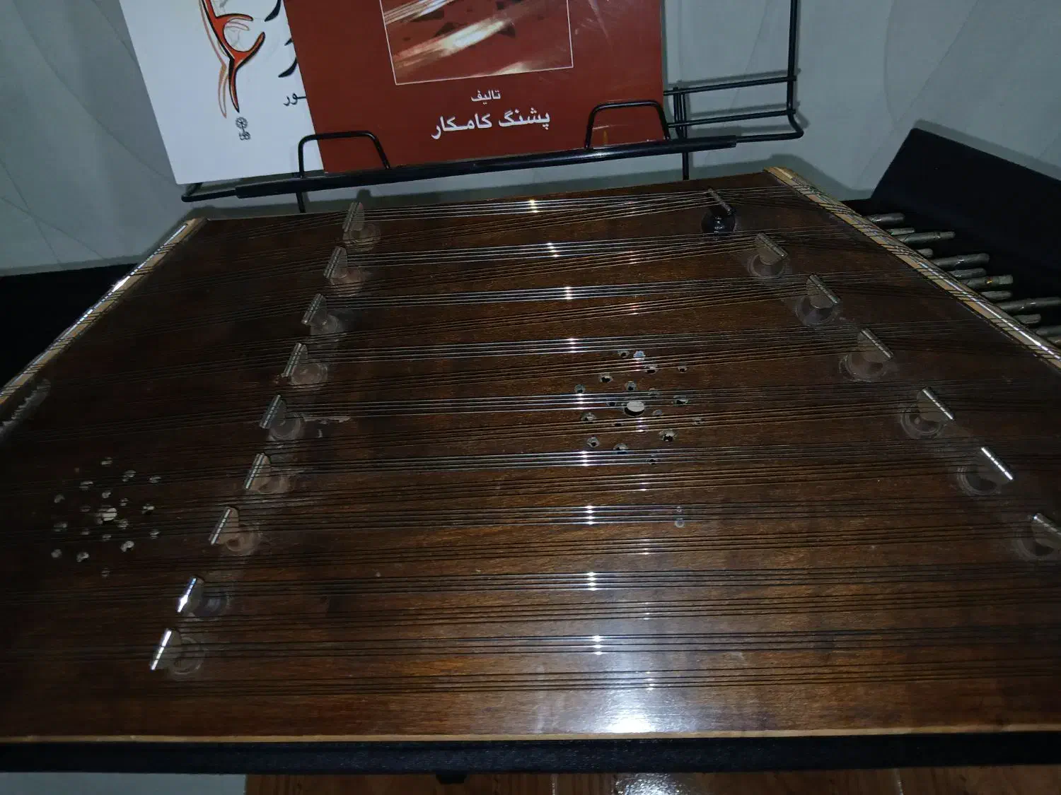 سنتور|سازهای سنتی|اراک, |دیوار