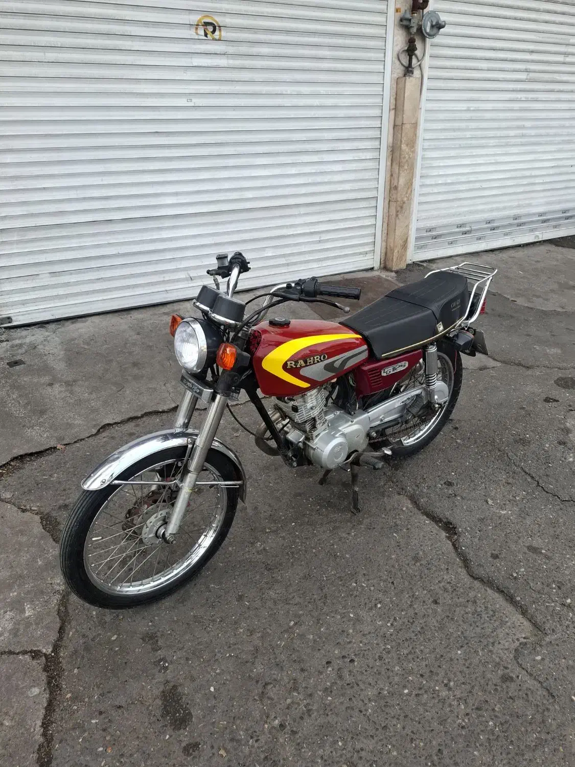 موتور سیکلت هندا|موتورسیکلت|رشت, استادسرا|دیوار