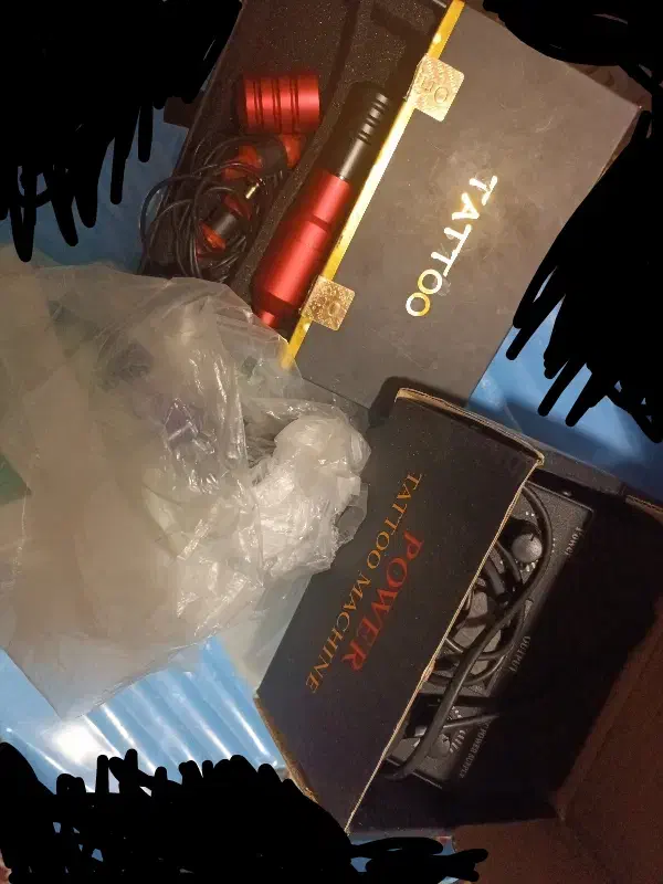 دستکاه تتو تکمیل ez قلمی امریکایی موتور ژاپن|آرایشی، بهداشتی، درمانی|رزن, |دیوار