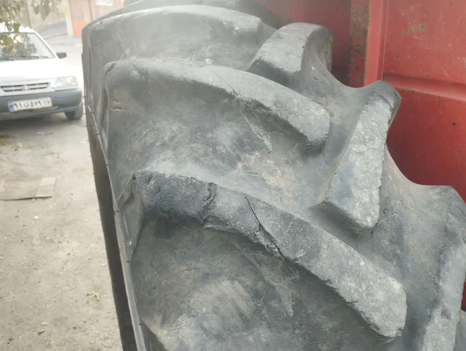 تراکتور مدل ۸۷|خودرو سنگین|ایلام, |دیوار