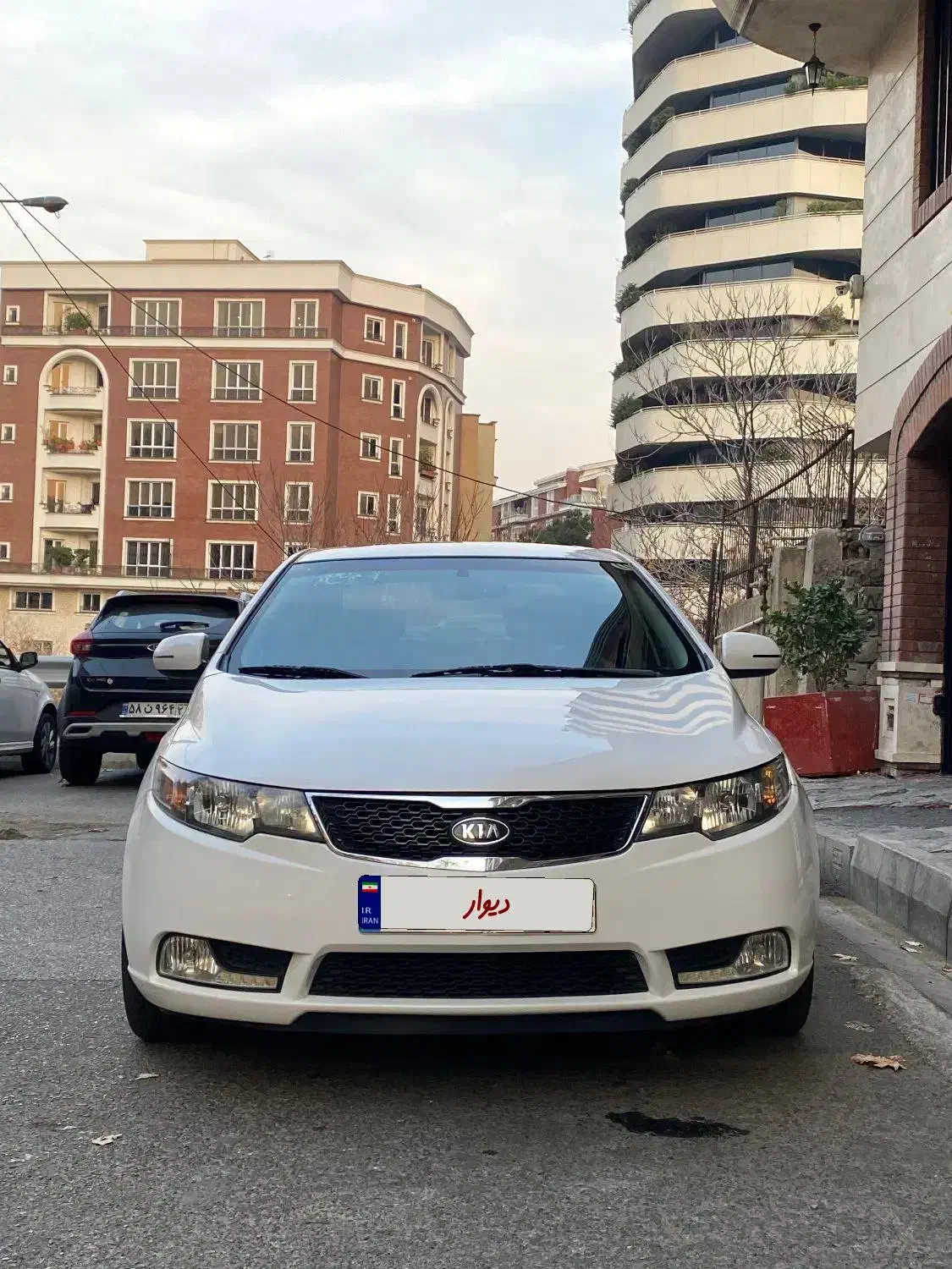 کیا سراتو وارداتی سفید صدفی|خودرو سواری و وانت|تهران, آسمان|دیوار