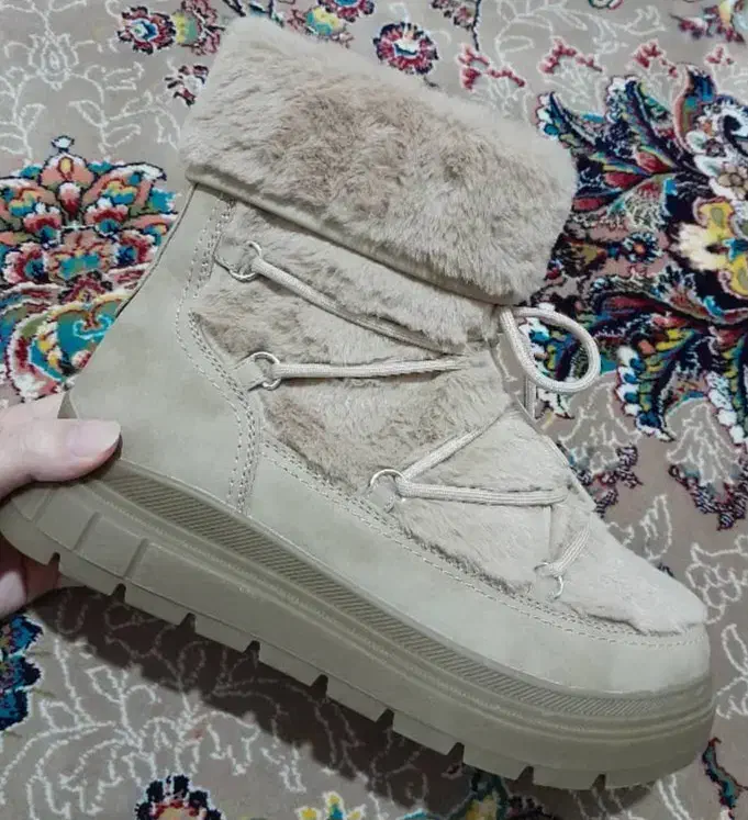 بوت زنانه|کیف، کفش، کمربند|آق قلا, |دیوار