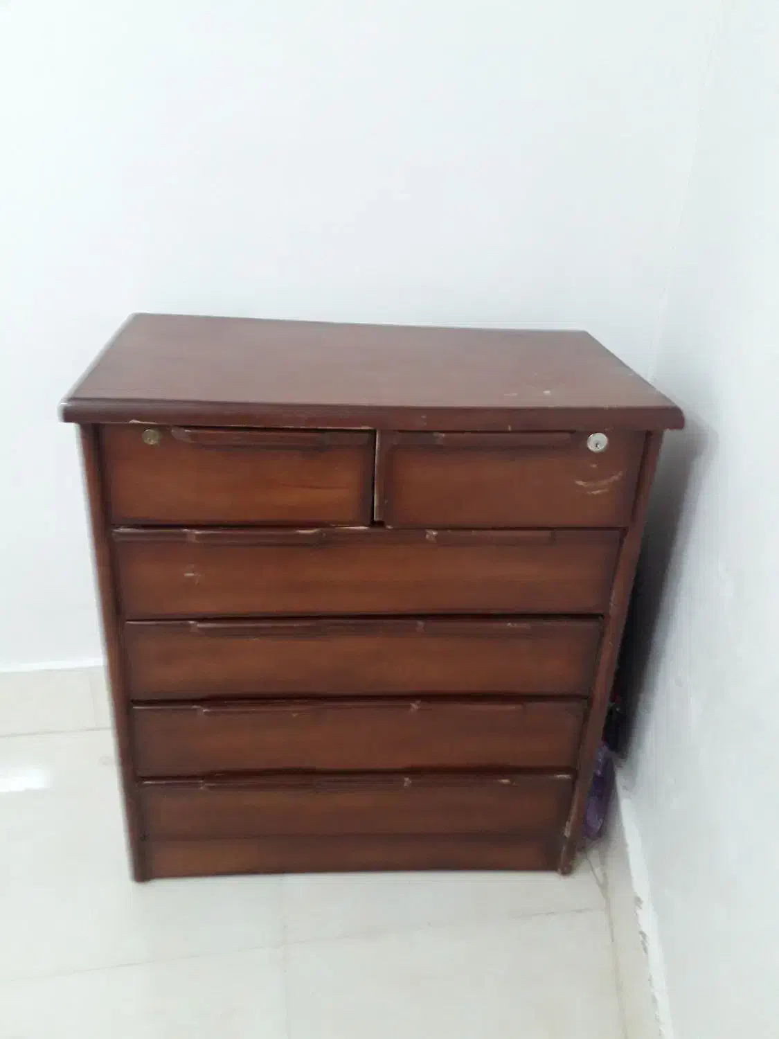 یک عدد میز تلویزیون و دراور موجوده|جاکفشی، کمد، دراور|سبزوار, هویزه|دیوار