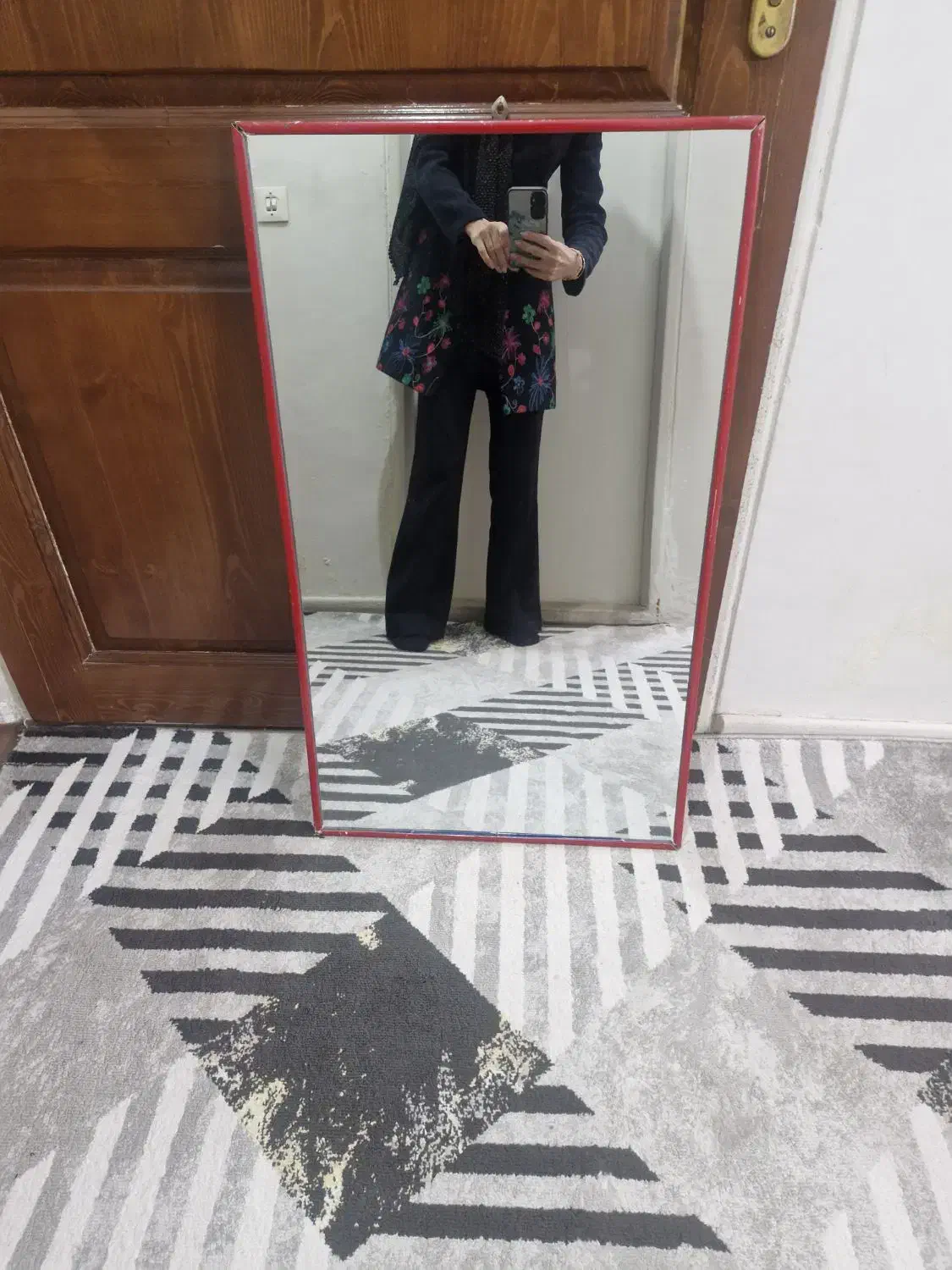 آینه|آینه|پرند, فاز ۲|دیوار