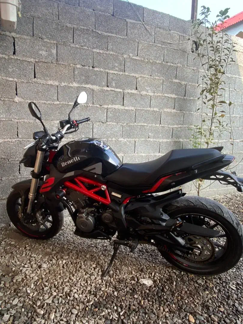 بنلی ۳۰۰ مدل ۱۴۰۰ موتوری بشرط|موتورسیکلت|رشت, تازه آباد|دیوار