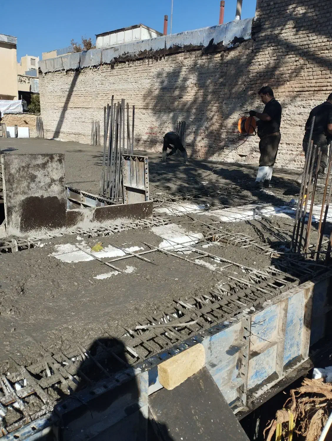 آرماتوربندوقالب بند...|استخدام معماری، عمران و ساختمانی|خرمآباد, |دیوار