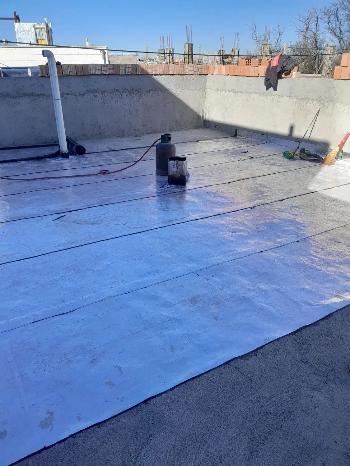 نصاب وتعمیر ونصب وفروش انواع ایزوگام وقیر و گونی|خدمات پیشه و مهارت|اردبیل, |دیوار