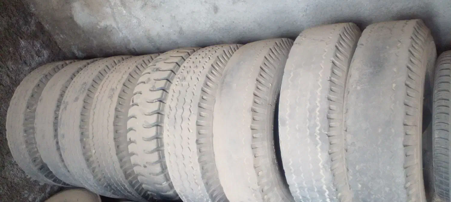 اتاق چوبی خاور لاستیک خاوری دست دوم|خودرو سنگین|فارسان, |دیوار