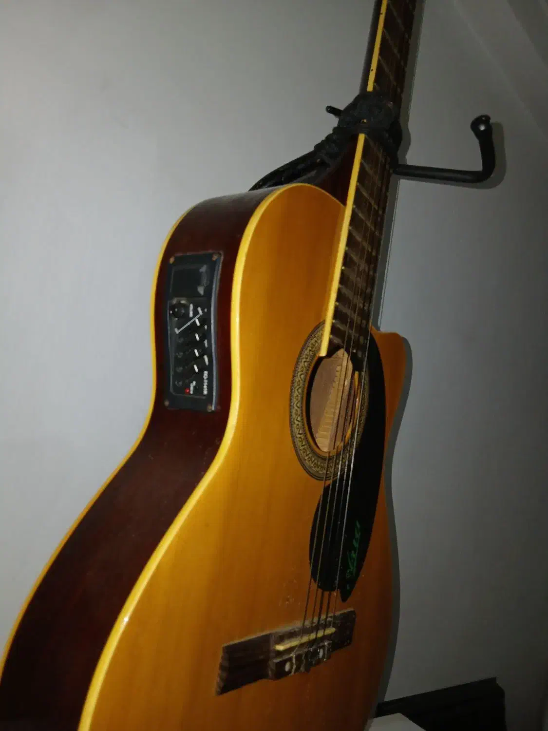 گیتار هاسفارشی|گیتار، بیس، امپلیفایر|کوچصفهان, |دیوار