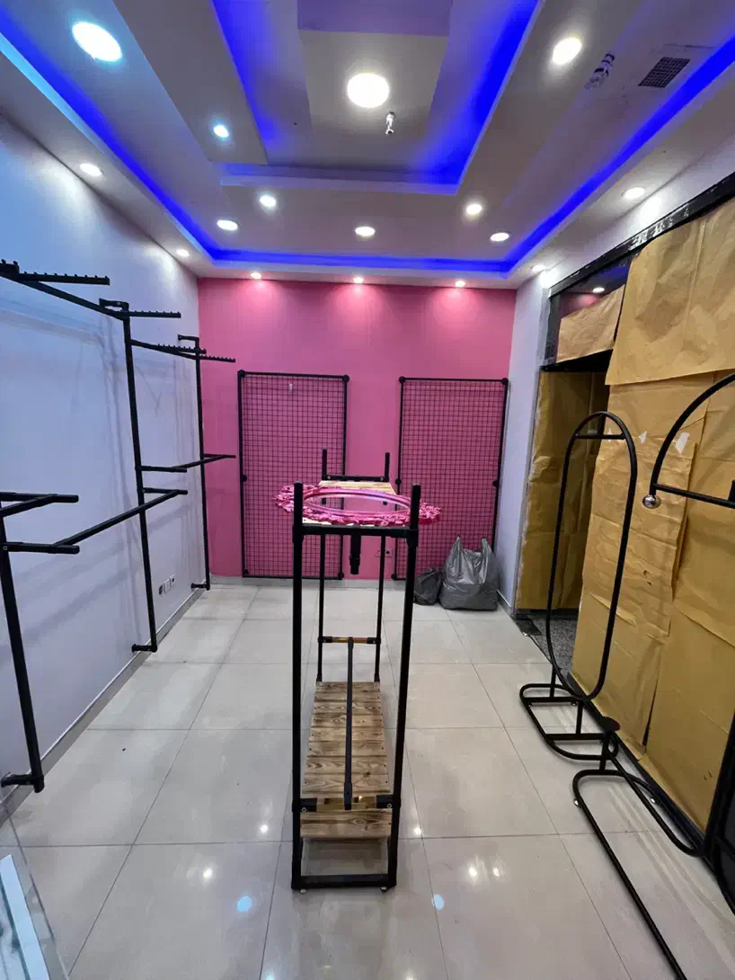 فروش کلی و جزیی دکور بوتیک|فروشگاه و مغازه|تهران, سازمان برنامه شمالی|دیوار