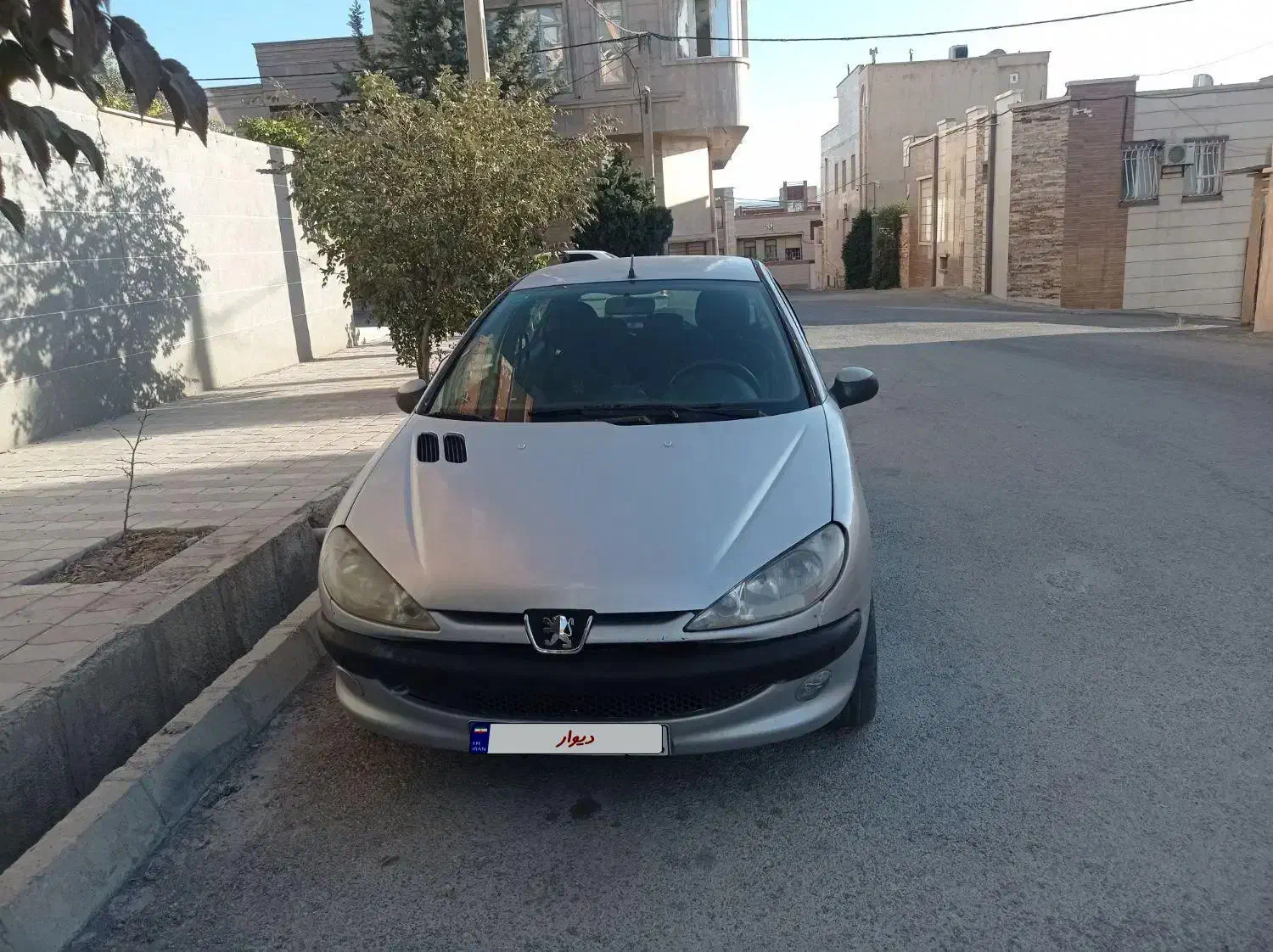 پژو ۲۰۶|خودرو سواری و وانت|ایلام, |دیوار