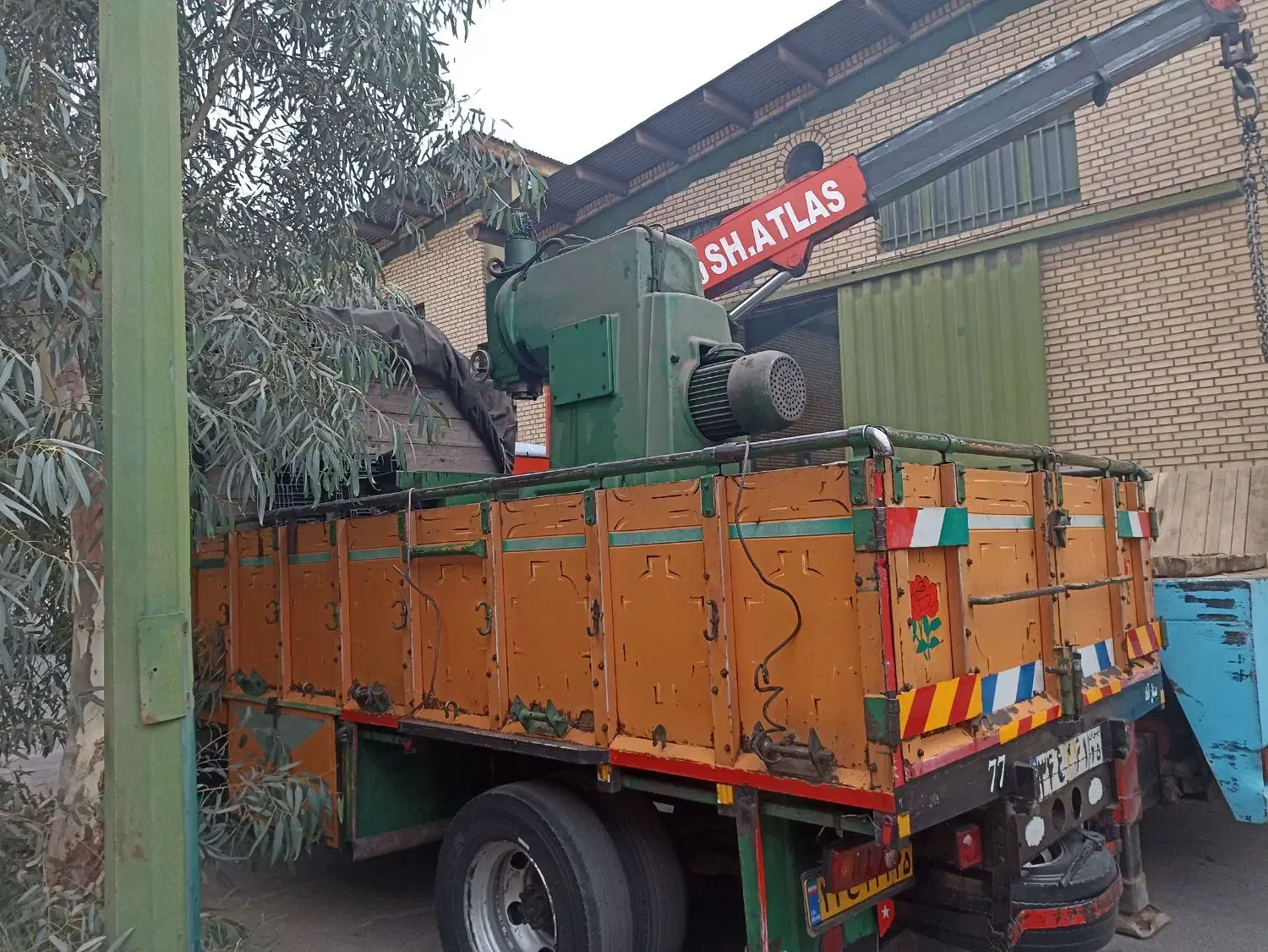 خاور ۸۰۸مدل ۷۷یک.در تبریز|خودرو سنگین|آبکوه, |دیوار