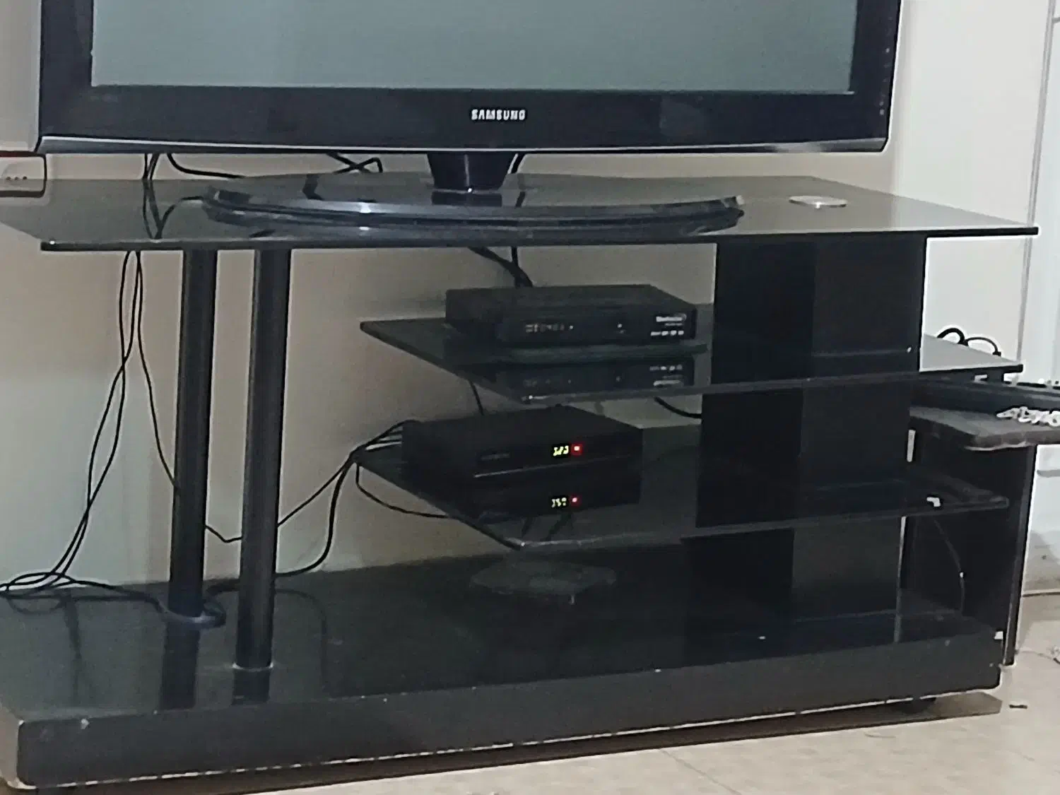 میز تلویزیون|میز تلویزیون|رشت, منظریه|دیوار