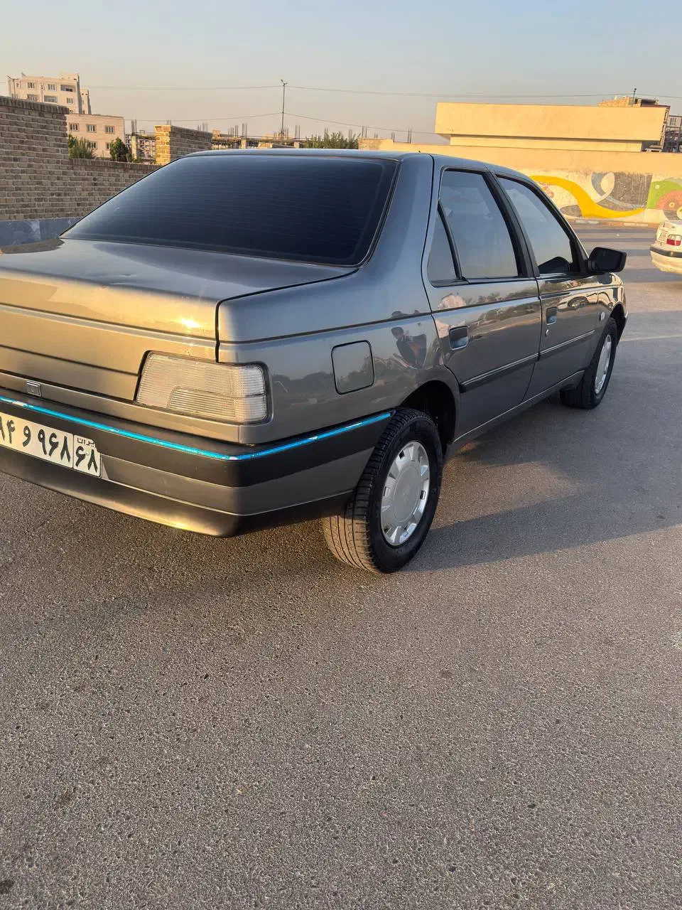 چراغ عقب ۴۰۵ اسپرت|قطعات یدکی و لوازم جانبی|کرج, محمد آباد|دیوار