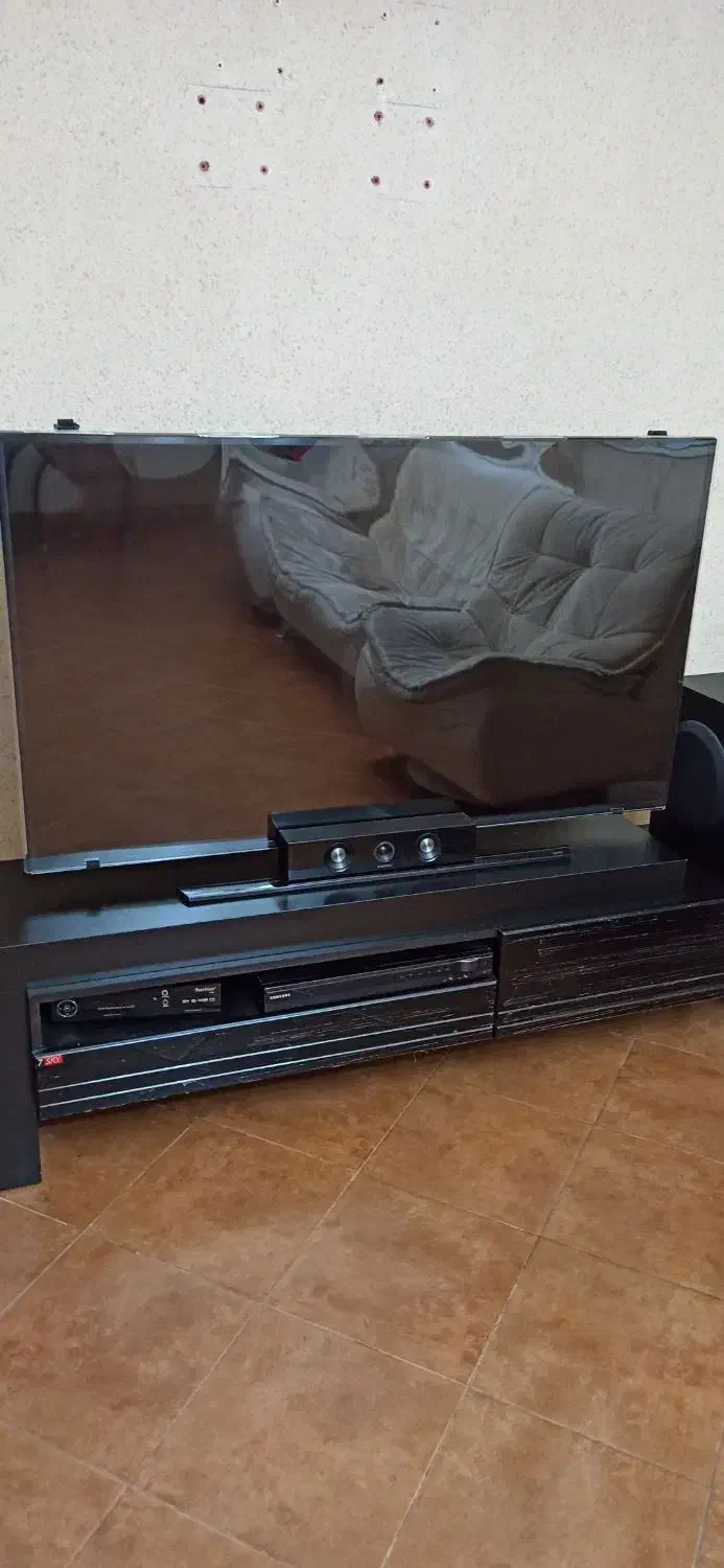 محافظ تلوزیون ۵۵ اینچ|تلویزیون و پروژکتور|سنندج, |دیوار